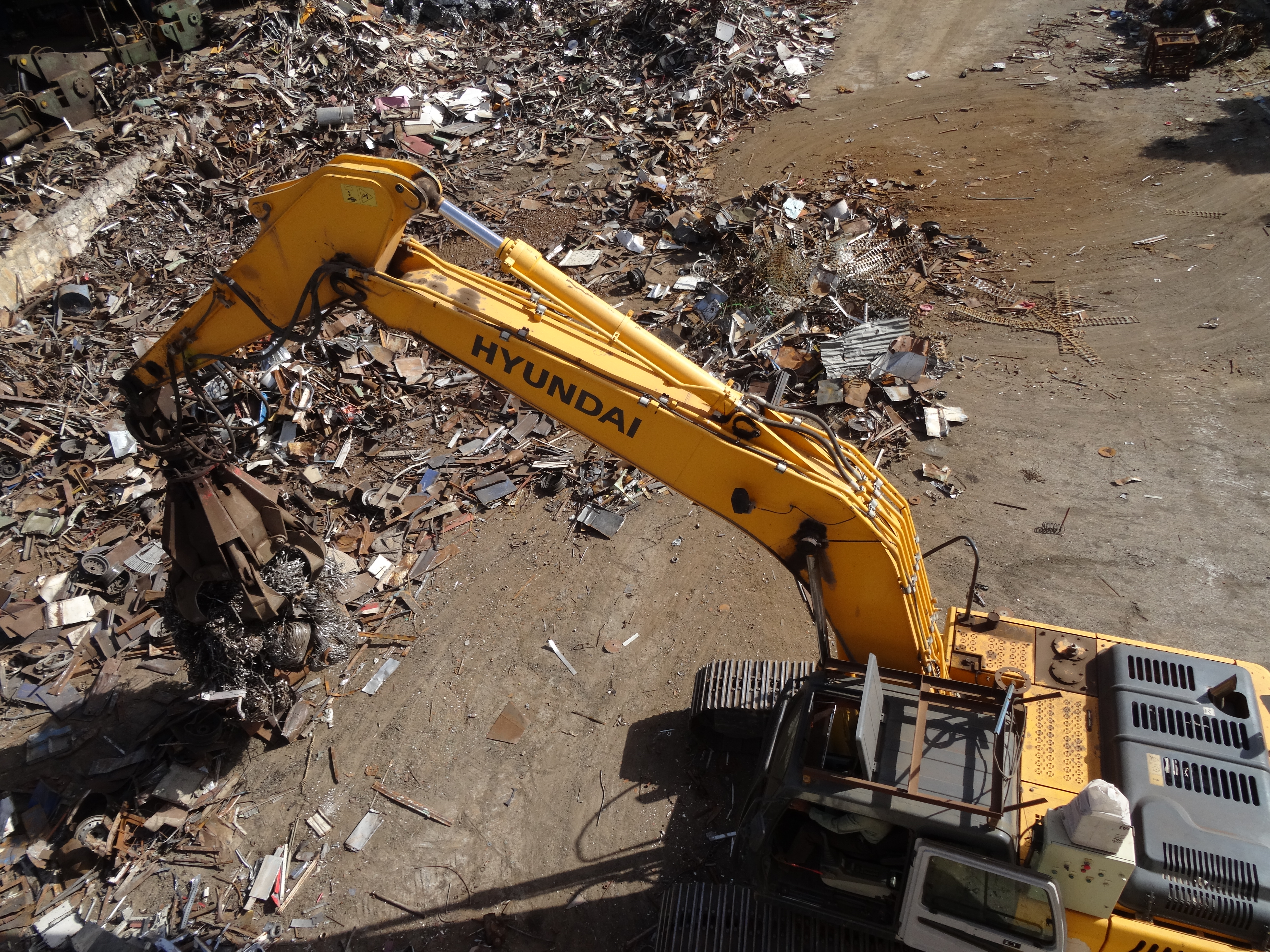 افزایش توان تخلیه، بارگیری و تولید در کارگاه کردان و کارخانه شمس آباد